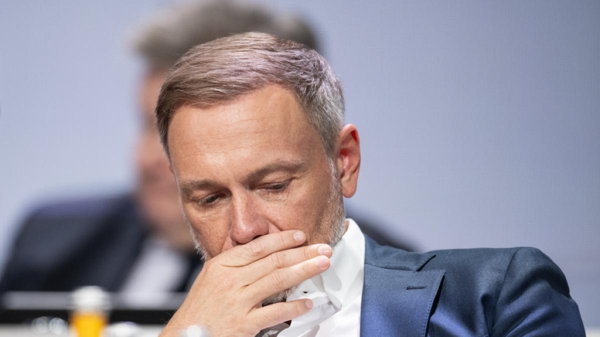 In einer neuen Insa-Umfrage zeigten Deutsche, was sie von der geplanten Rentenform halten. (Foto)