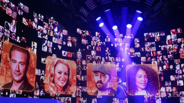 Imposantes Bühnenbild: Bei Rising Star 2014 steht eine riesige LED-Wand im Mittelpunkt des Geschehens.