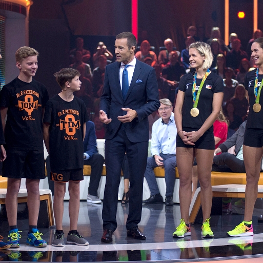 Kids forderten olympisches Dreamteam zum Volleyball-Duell