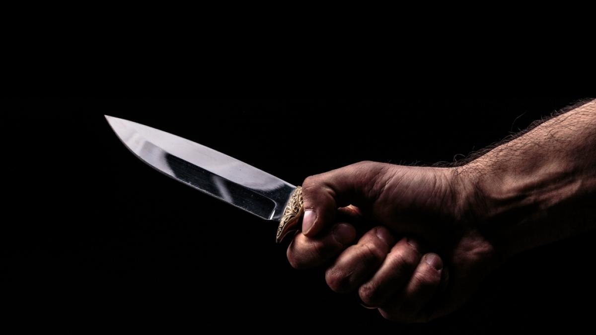 In Dresden wurde ein Mann bei einer Messer-Attacke in einer Stra&szlig;enbahn t&ouml;dlich verletzt.(Symbolbild) (Foto)