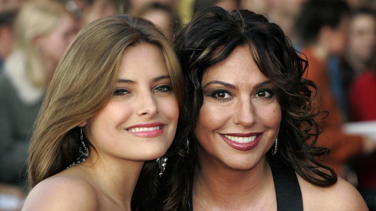 Wer Sophia Thomalla aus ihren frühen Jahren kennt, dürfte bei manchen alten Aufnahmen zweimal hinschauen. (Foto)