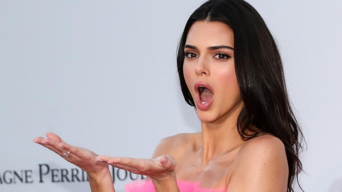 Kendall Jenner begeistert im XS-Bikini bei Instagram. (Foto)