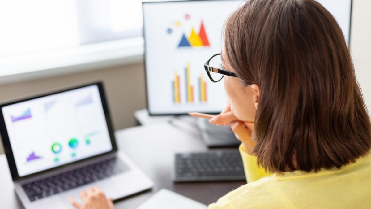 Die Analyse geh&ouml;rt f&uuml;r viele zum Trading dazu. Adobe Stock / Анастасия Каргаполов (Foto)