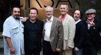 UB 40-Sänger Duncan Campbell (3.v.r.) hat einen Schlaganfall erlitten.