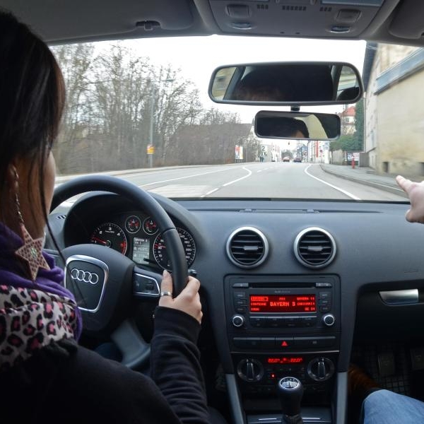 Zu klein! Amt erteilt Führerschein-Verbot
