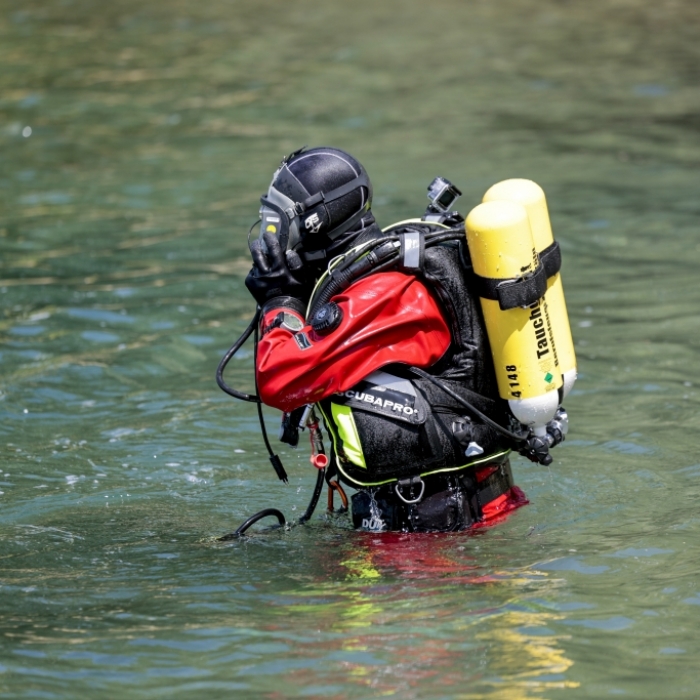 Suche einer Person mit Drohne  in Reichenau