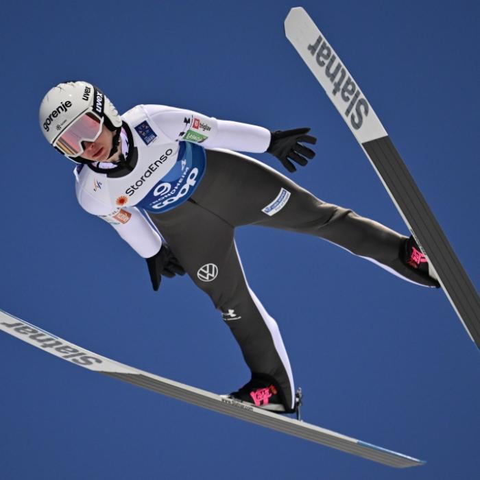 Skispringerin Prevc schafft Rekord - Freitag Zweite