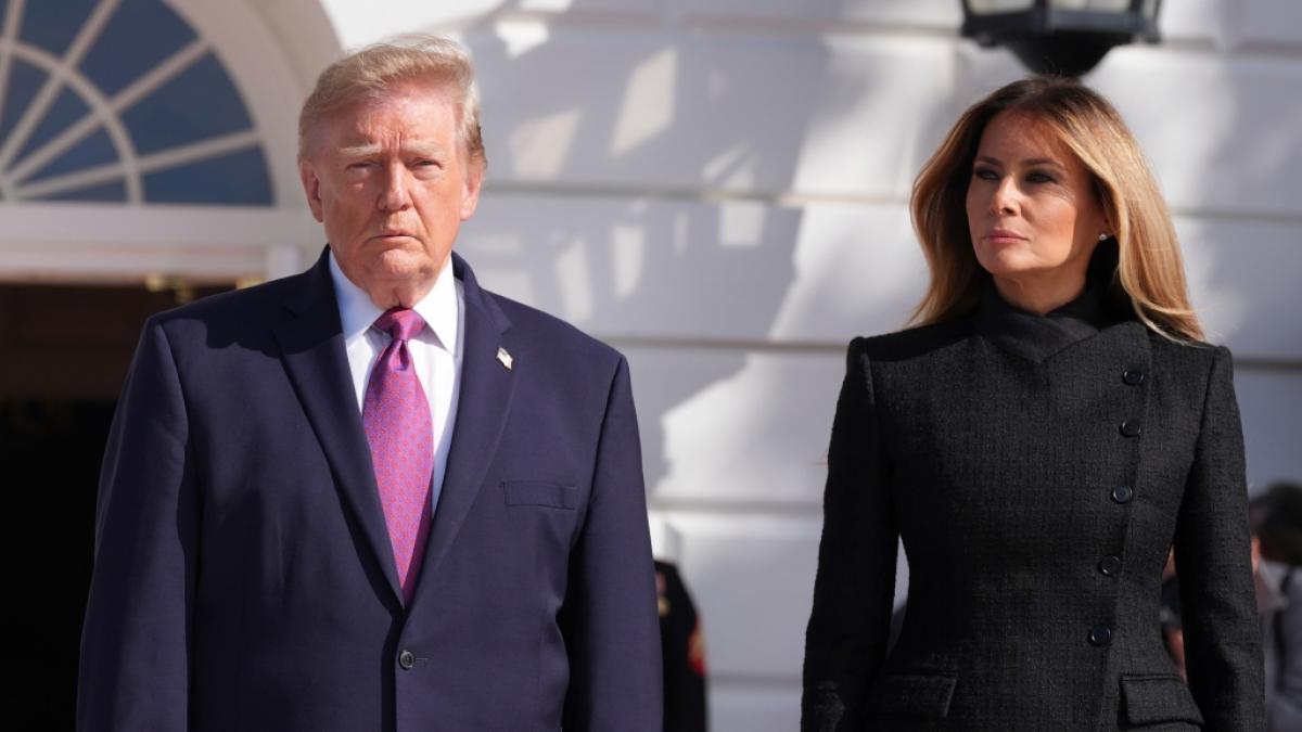 Melania nennt Trump "Sir": US-Pr&auml;sident plaudert in Texas &uuml;ber kuriose Ehe-Szene. (Foto)