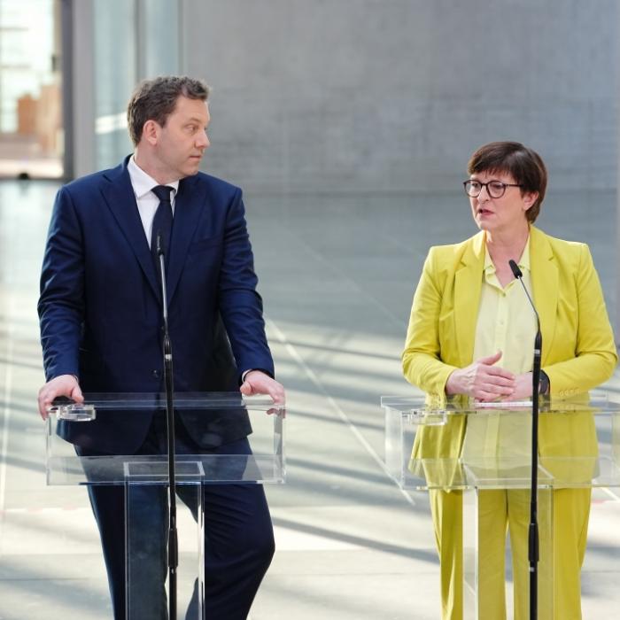 SPD stürzte vor Abstimmung zum Schuldenpaket ab