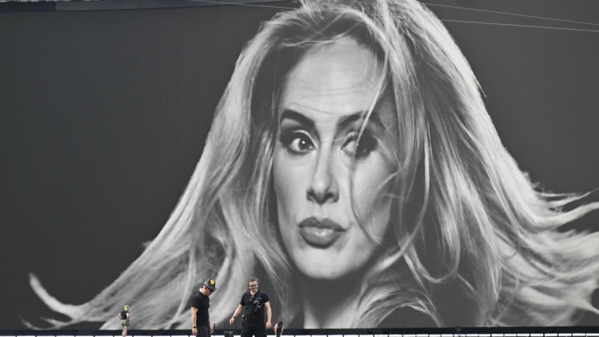 Superstar Adele ist im August f&uuml;r mehrere Konzerte in M&uuml;nchen. F&uuml;r ihre Konzerte wurde eigens ein riesiges Pop-Up-Stadion entworfen. (Foto)
