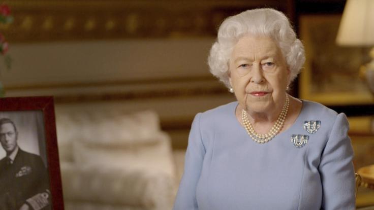 Queen Elizabeth II. hat sich wegen der Coronavirus-Pandemie aus der Öffentlichkeit zurückgezogen.
