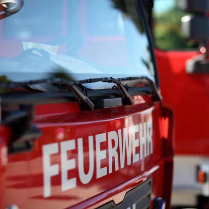 Feuer bricht in Zelle aus! Gefangene gerettet - 17 Personen verletzt