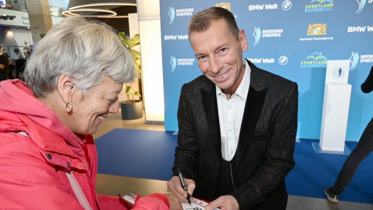 Markus Othmer berichtet f&uuml;r die ARD &uuml;ber alpine Skirennen. (Foto)
