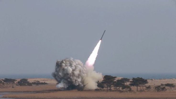 Nordkoreas Machthaber Kim Jong-Un testet in regelmäßigen Abständen Raketensysteme.
