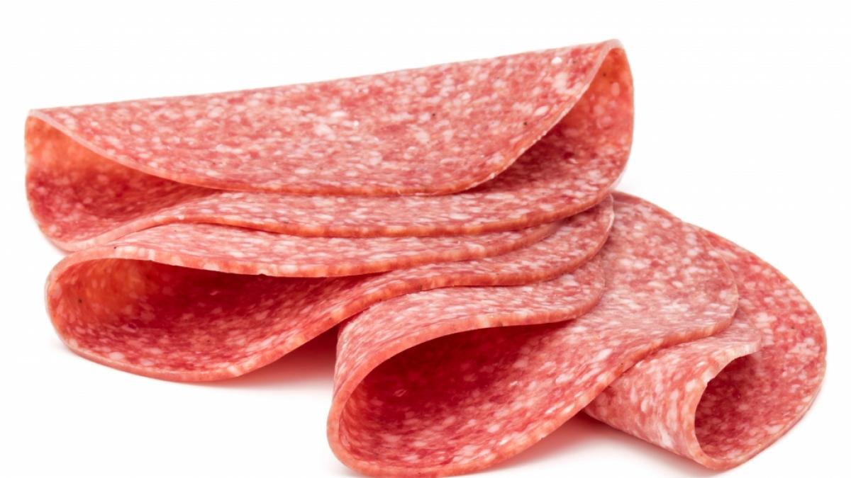 Eine Salami der Franz Bock GmbH wird aktuell zur&uuml;ckgerufen. (Foto)