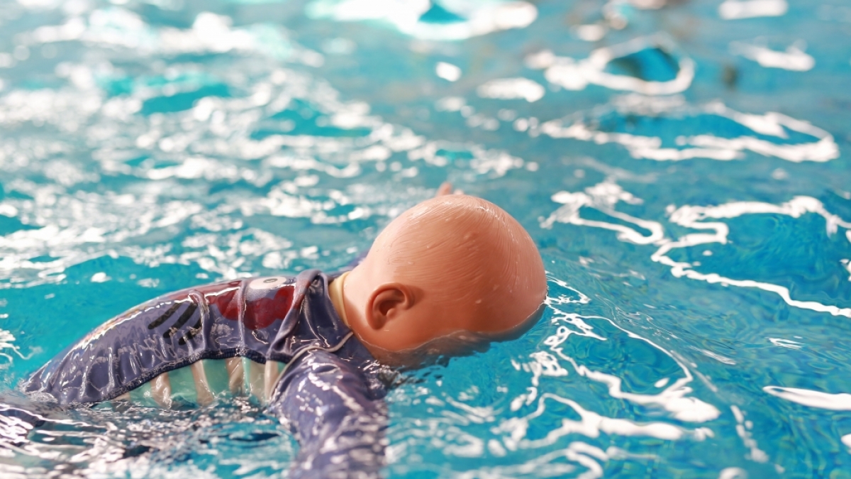 Die kleine Tochter von Fiori Giovanni soll in der Badewanne ertrunken sein. (Symbolbild) (Foto)
