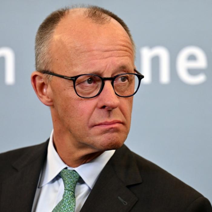 Tiefster Stand - Umfrage-Absturz des Bundeskanzlers hält an