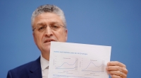 RKI-Chef Lothar Wieler forderte von der Politik harte Maßnahmen, um eine drohende Corona-Katastrophe zu verhindern.
