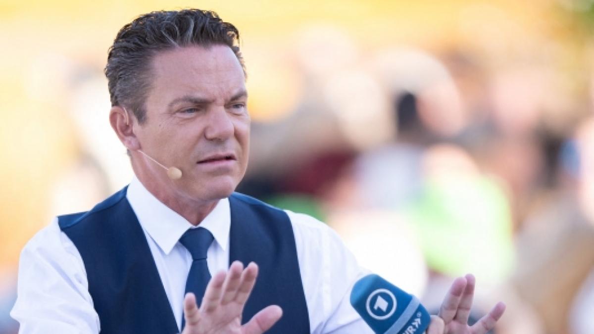 Er war das Gesicht der Sendung - nach &uuml;ber 30 Jahren wird "Immer wieder sonntags" mit Moderator Stefan Mross (50) abgesetzt. (Foto)