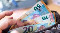 Rentner bekommen 2022 mehr Geld. Doch dafür müssen Arbeitnehmer höhere Rentenbeiträge zahlen.