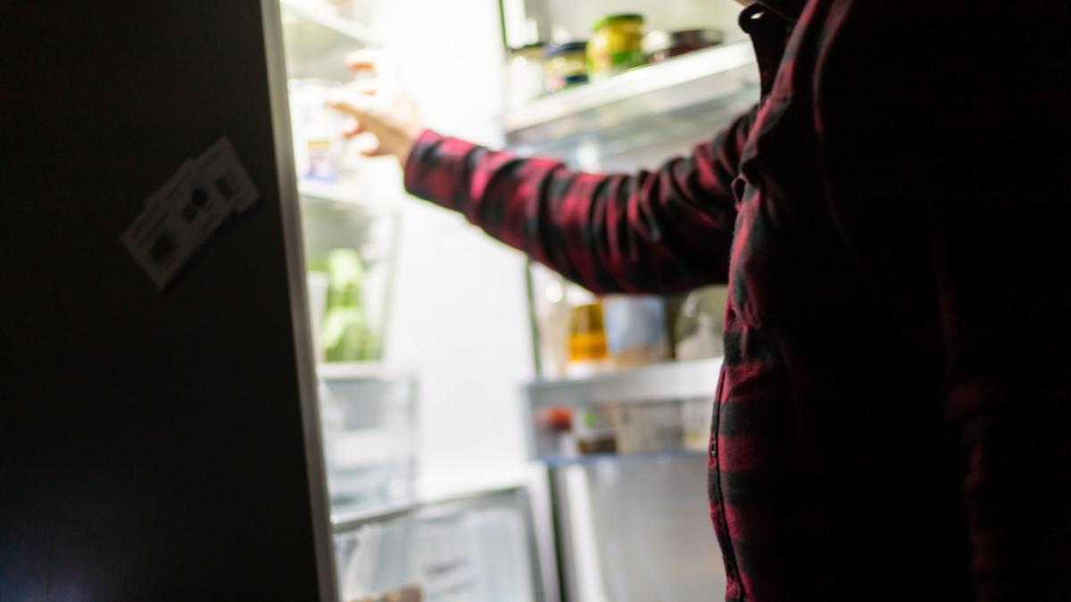 Die Di&auml;t d&uuml;rfte Nachteulen schwerfallen, denn der n&auml;chtliche Gang zum K&uuml;hlschrank ist in der Regel nicht mehr m&ouml;glich. (Foto)