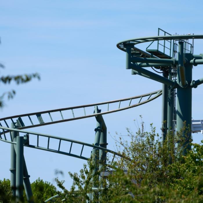 Aus Achterbahn geschleudert! Wie konnte es zum schrecklichen Sturz kommen?