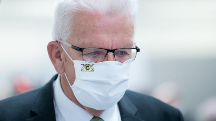 Winfried Kretschmann (Bündnis 90/Die Grünen), Ministerpräsident von Baden-Württemberg, schließ eine Verschärfung der Corona-Maßnahme nicht aus.