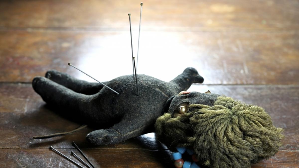 Das M&auml;dchen starb bei einem Nadel-Ritual. (Foto)