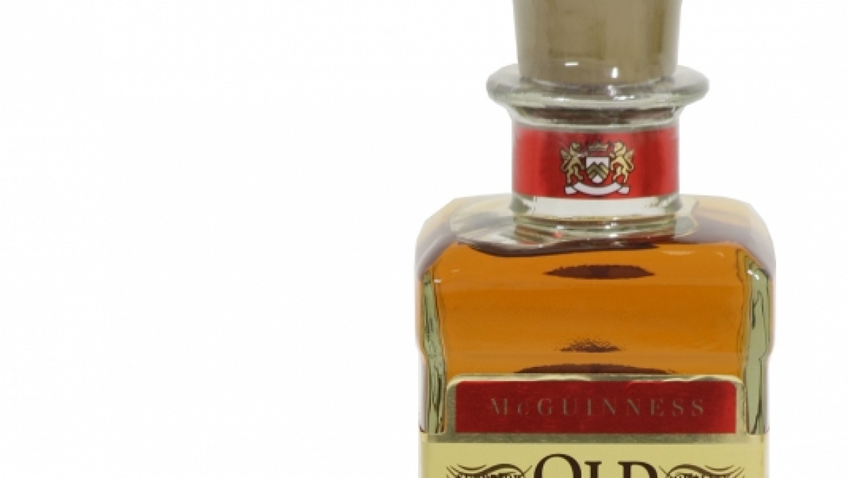 Egal ob Whiskey oder Limonade: Mit den Ice Cubes of Sweden bleibt jeder Drink lange kalt und unverw&auml;ssert. (Foto)