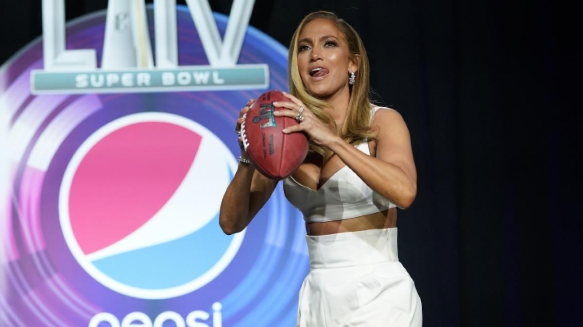 JLo heizt ihren Fans im Netz wieder ein. (Foto)