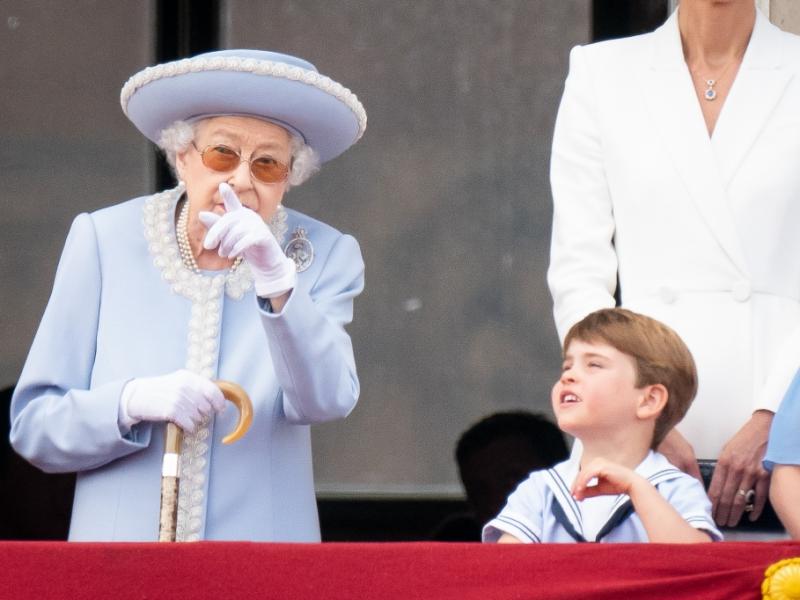 Queen Elizabeth II. brach Royals-Gesetze: Das haben Prinz Louis und Co. nur ihrer Uroma zu verdanken