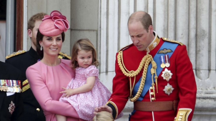Herzogin Kate hat fast immer Prinzessin Charlotte auf dem Arm.
