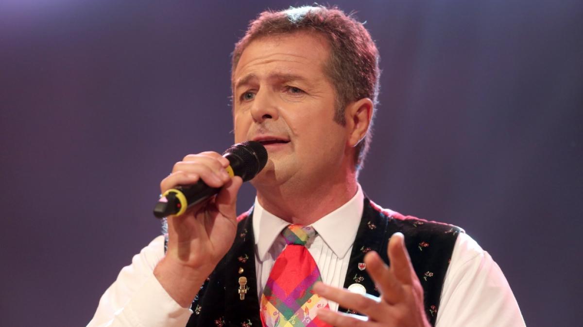 Norbert Rier, der Frontmann der Volksmusikgruppe die "Kastelruther Spatzen" hat eine schwere Herz-Operation gut &uuml;berstanden. (Foto)