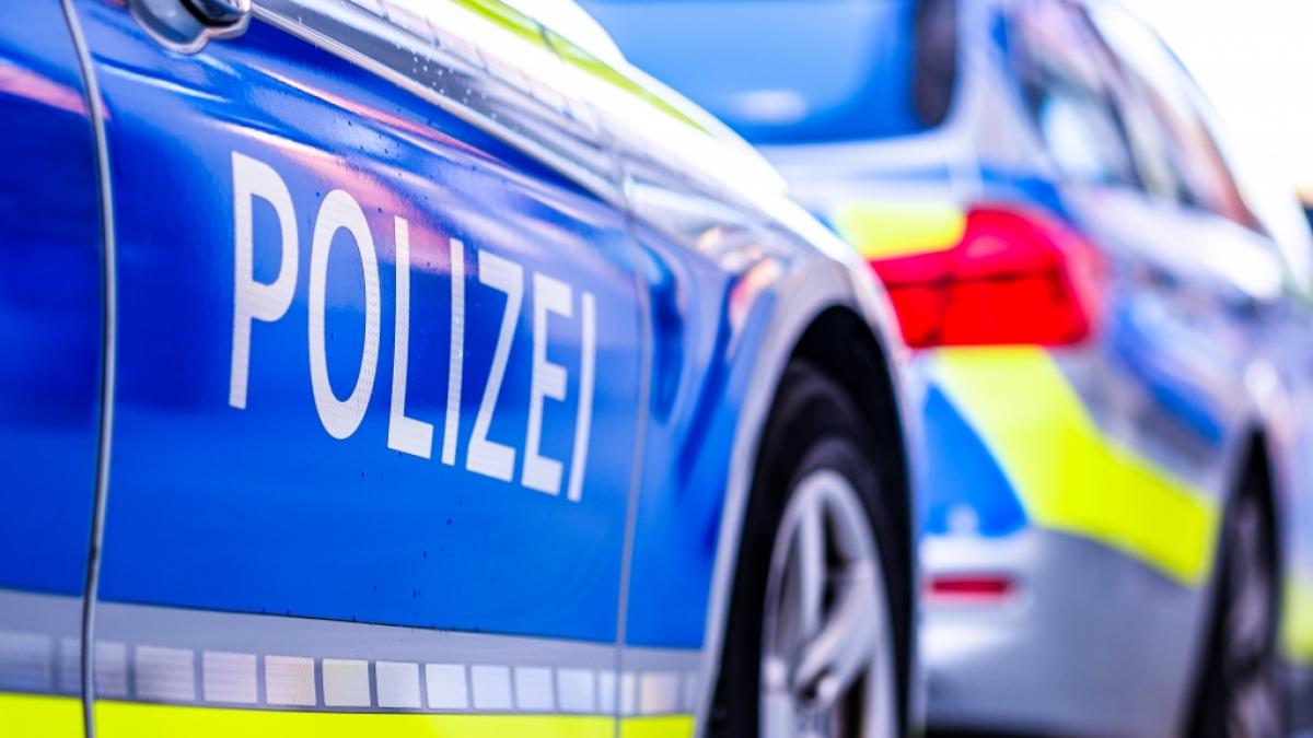 Die Polizei ermittelt nach einem Macheten-Angriff in einem Berliner Seniorenheim. (Symbolfoto) (Foto)