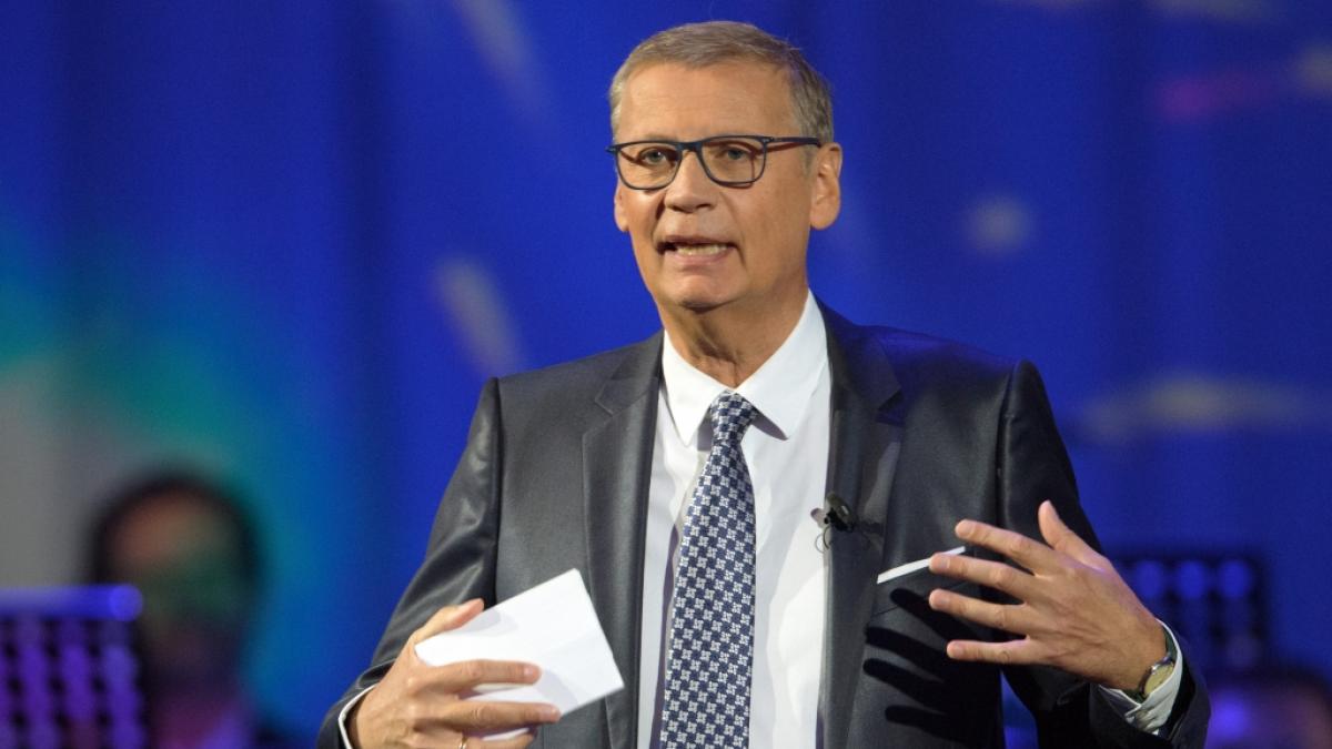G&uuml;nther Jauch wurde jetzt von seinem "Wer wird Million&auml;r?"-Publikum ausgebuht. (Foto)