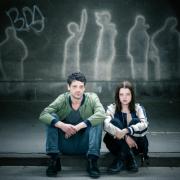 Antonia Schneider (Jella Haase) und Taxifahrer Sascha Reinhardt (Carlo Ljubek). Ihre beiden Leben wurden durch die Ereignisse im Tunnel von Duisburg zerstört.