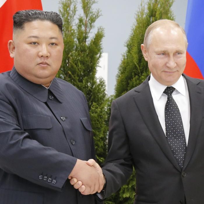 Mega-Blamage! Ukrainer erbeuten Nordkorea-Raketen von Putin-Truppen