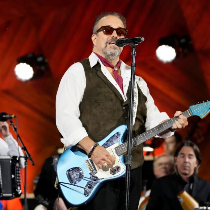 Country-Star mit 60 Jahren gestorben – Mavericks trauern um ihren Frontmann