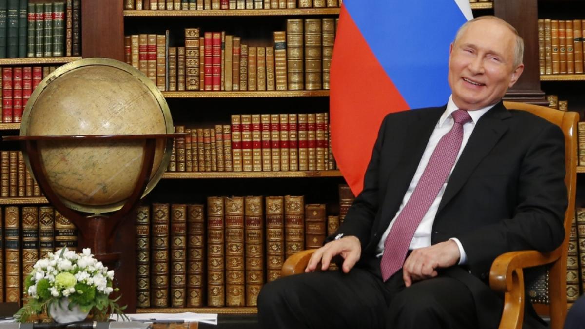 Er hat laut seinen Unterst&uuml;tzern immer noch gut lachen: Wladimir Putin. (Foto)