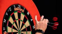 Weshalb feiern Darts-Fans eine 180 voller Inbrunst? Was ist ein Nine Darter? Und wieso fürchten sich Darts-Spieler vor einem White Wash?