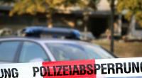 In Rostock wurden zwei Leichen in einer Wohnung entdeckt.