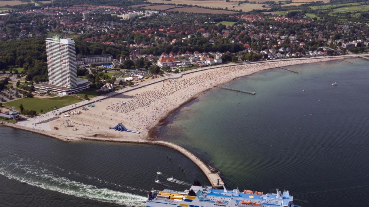 Drei Menschen sind am Montag aus einem Hotel in Travem&uuml;nde gest&uuml;rzt und ums Leben gekommen. (Foto)