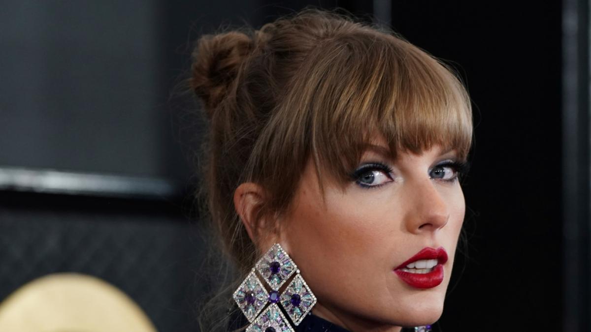 Die Ger&uuml;chte um eine Beziehung zwischen Matty Healy und Taylor Swift wurden nach ihrem Konzert in Nashville wider angeheizt. (Foto)