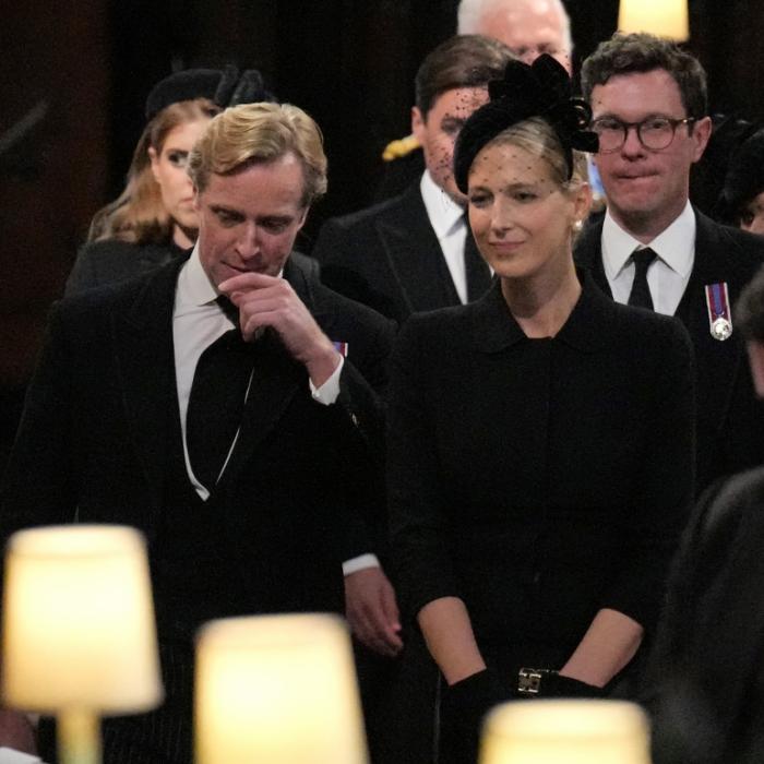 Letzte Fotos von gestorbenem Royal aufgetaucht - Rätsel um Todesursache
