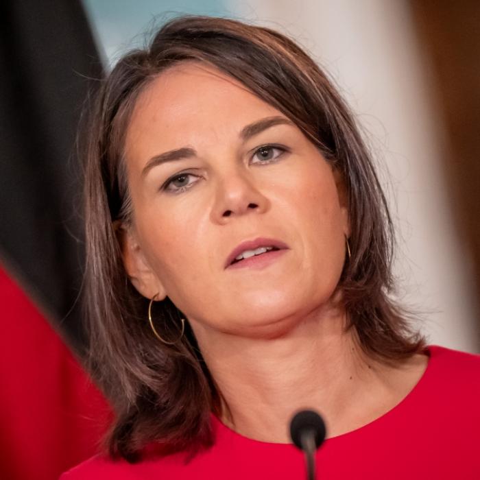 Privatjet-Skandal! Grünen-Politikerin pfeift auf Klimaschutz
