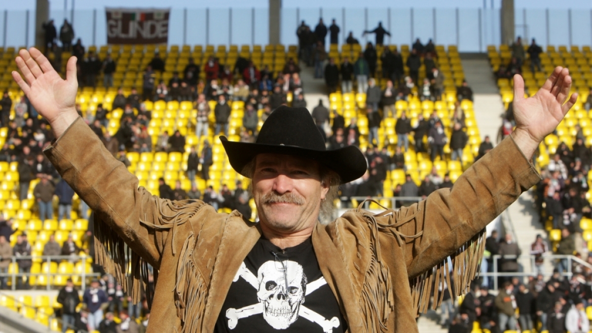 Auswanderer Konrad "Konny" Reimann hat allen Grund zum Jubeln - er ist inzwischen Million&auml;r. (Foto)