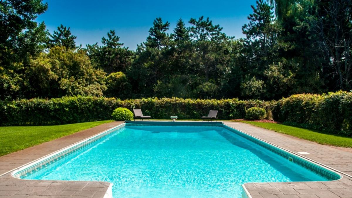 Am Gardasee ist ein dreij&auml;hriger Junge in einem Pool ertrunken. (Symbolfoto) (Foto)