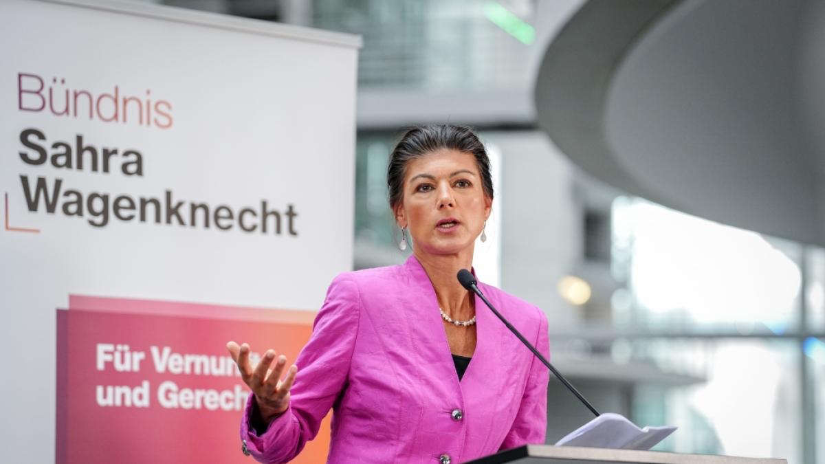 Sahra Wagenknecht emp&ouml;rte mit ihrer Haltung zum Ukraine-Krieg bei "Markus Lanz". (Foto)
