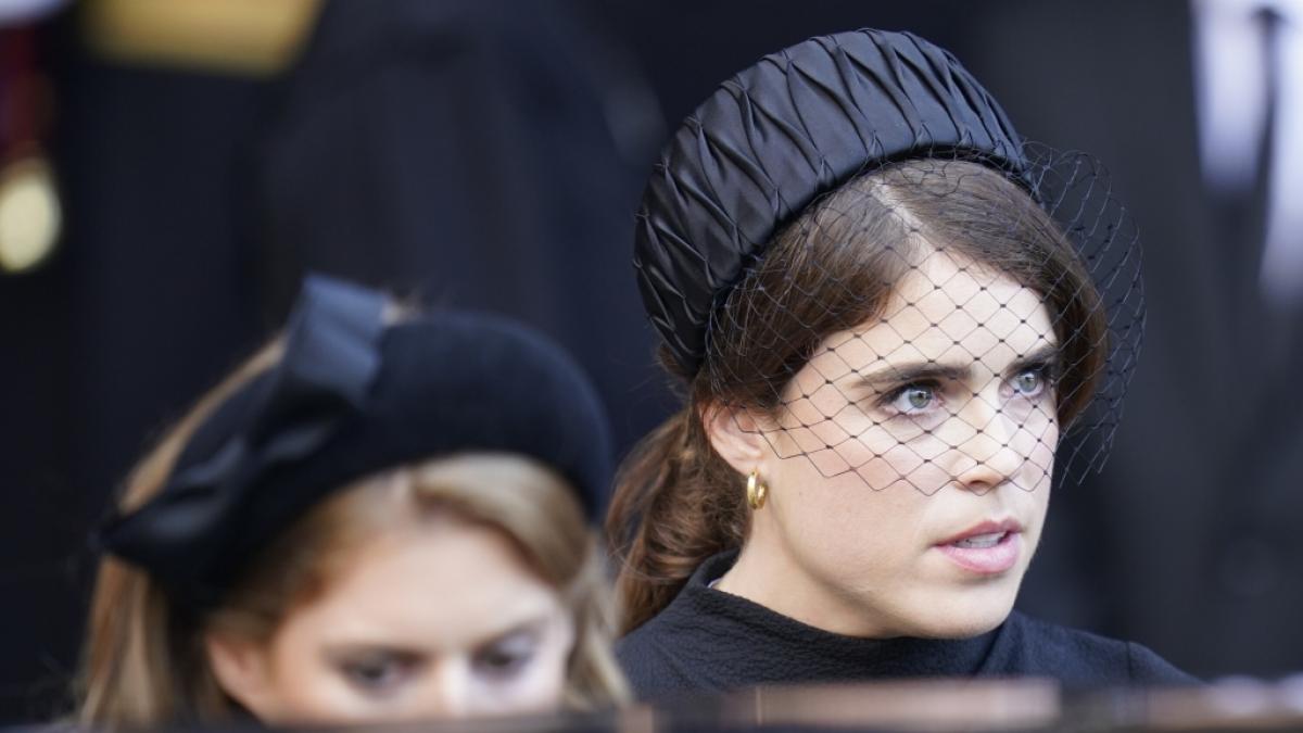 F&uuml;r die York-Prinzessinnen Beatrice und Eugenie schrumpft der Kreis der Verb&uuml;ndeten im K&ouml;nigshaus auf ein Minimum. (Foto)