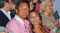 Dieter Bohlen mit seiner Freundin Carina auf einer Fashion Show.